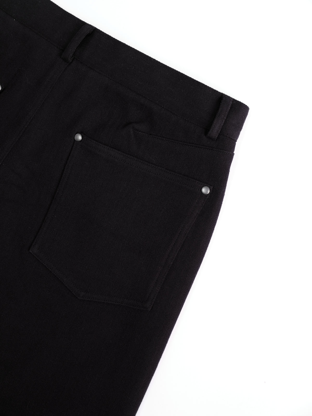 C08 DARTS Straight-Leg Quilted Jeans