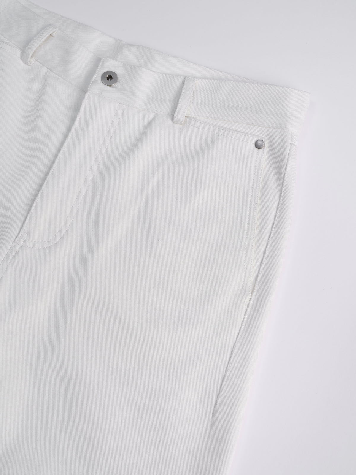 C08 DARTS Straight-Leg Quilted Jeans